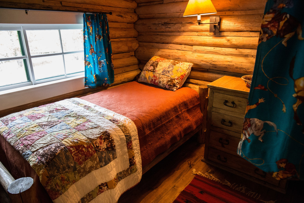 Twin bedroom in Dining Cabin 5 | Family Dude Ranch Vacations | CM Ranch